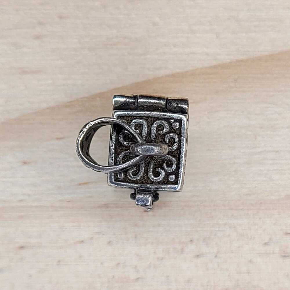 Vintage Sterling Silver 925 Hinged Prayer Box Pendant Charm 3.7g 1/2" Religious - Picture 9 of 12
